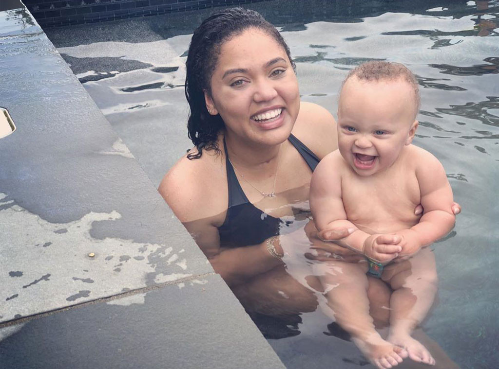Basketball Lives How Stephen And Ayesha Curry Make Their Enviable Marriage Work E Online
